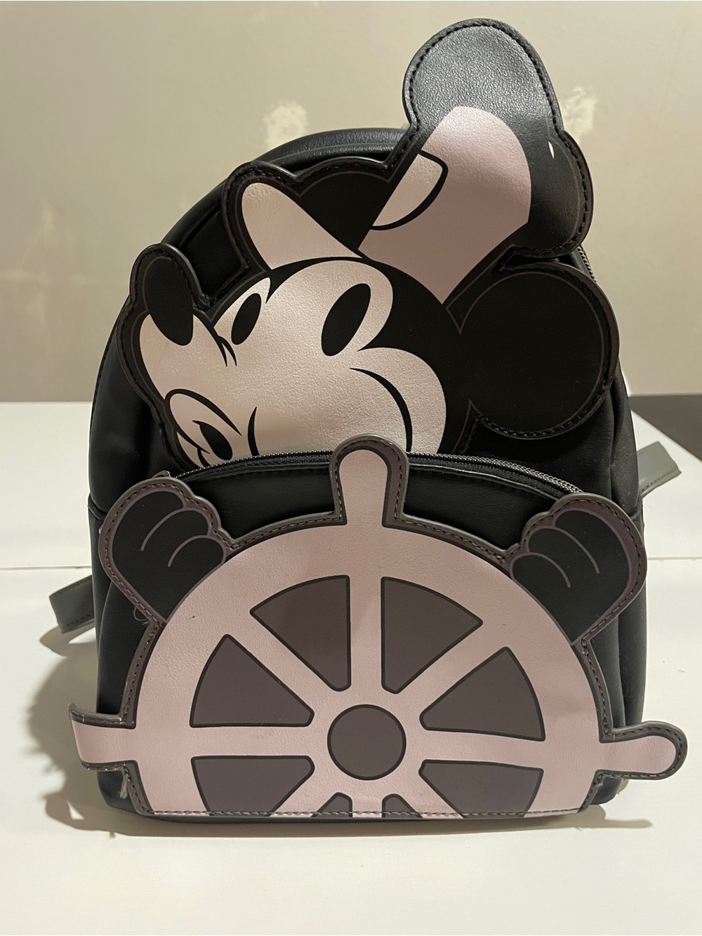 Vintage Mickey mouse backpack Loungefly